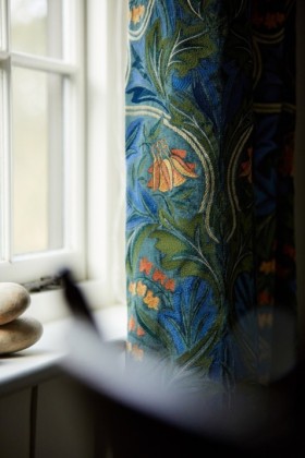Audinys Bluebell Embroidery Sussex Tump/Webb S Blue Audinys Bluebell Embroidery Sussex Tump/Webb S Blue