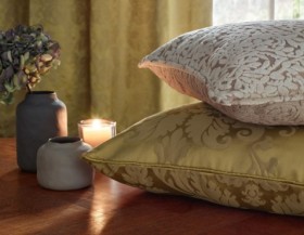 Audinys Valentina Caramel