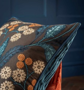 Audinys Rushworth Blue