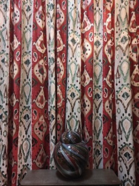 Užuolaida Khotan Red