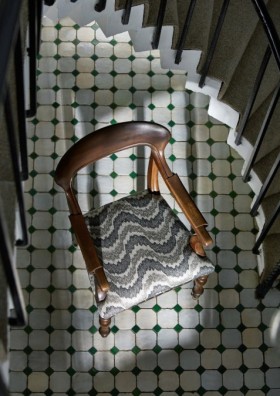 Audinys Arcadian Weaves Dragon Flamestitch Charcoal