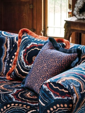 Audinys Fantasia Velvet Eclipse