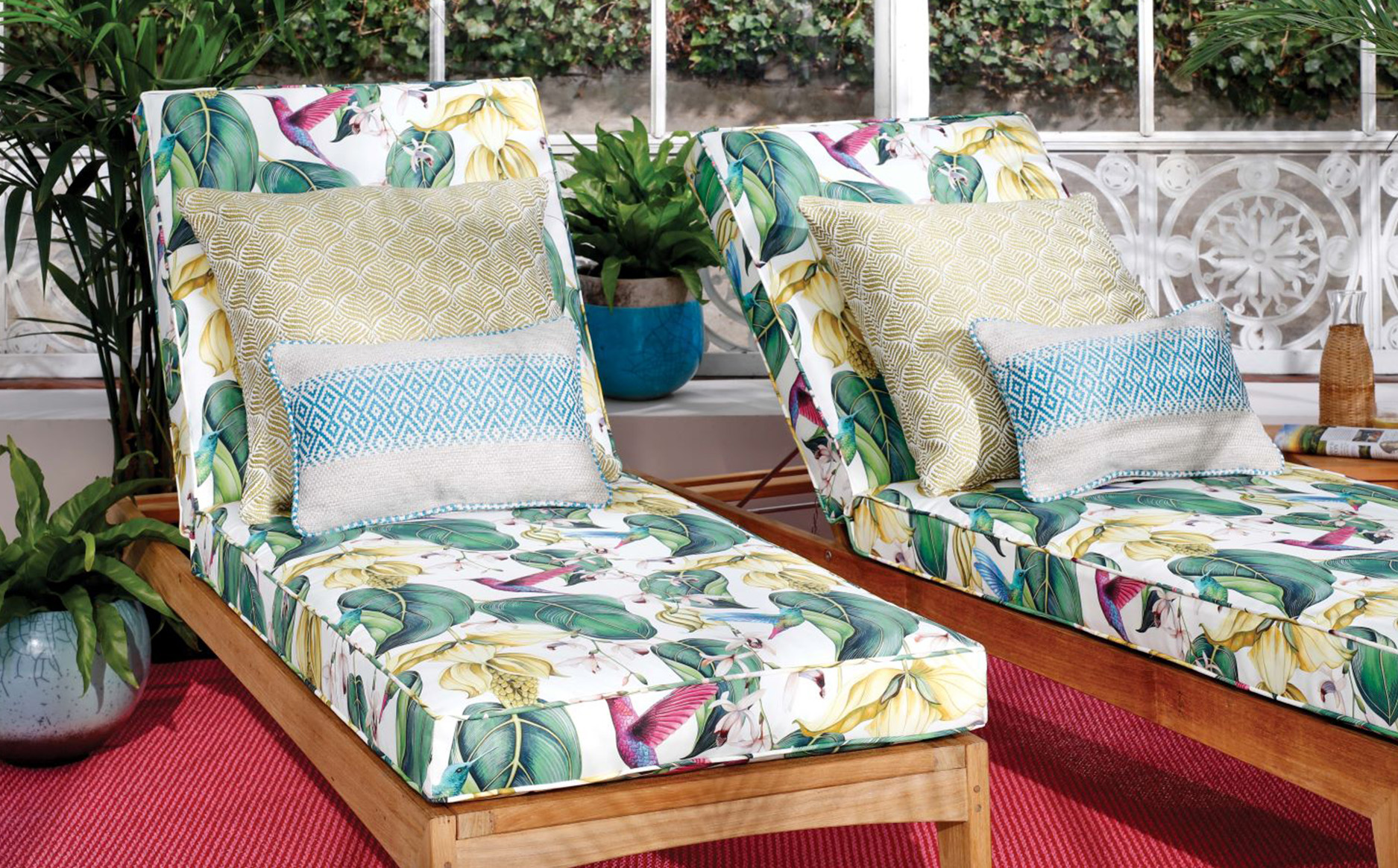 SUMMERHOUSE OUTDOOR / INDOOR