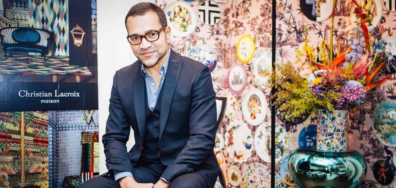 Interviu su Sacha Walkhoff "Christian Lacroix" mados namų kūrėju Interviu su Sacha Walkhoff "Christian Lacroix" mados namų kūrėju